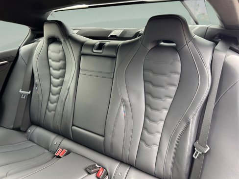Used 2026 BMW M850i xDrive image 31