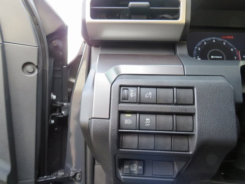 New 2025 Toyota Tacoma TRD Sport image 39