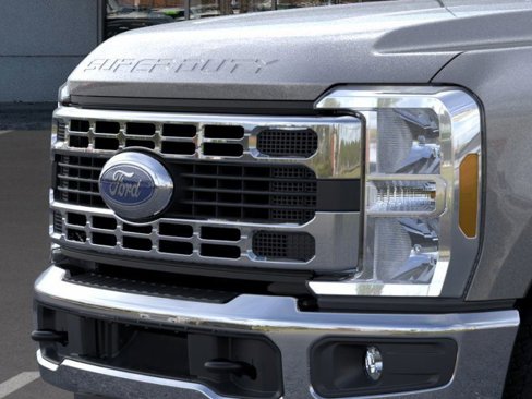 New 2026 Ford F350 XLT image 17