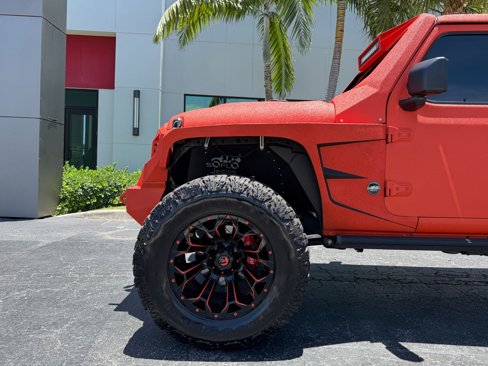 Used 2022 Jeep Gladiator Sport image 19
