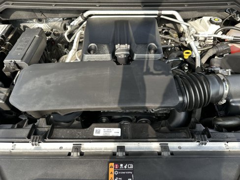 Certified 2023 GMC Canyon Denali image 32