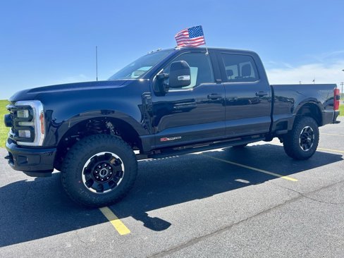 New 2025 Ford F350 Lariat image 1