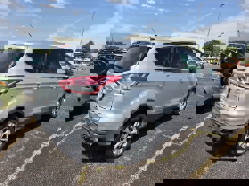 Used 2013 Ford Escape SE image 4