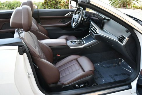 Used 2024 BMW 430i Convertible w/ Premium Package image 18