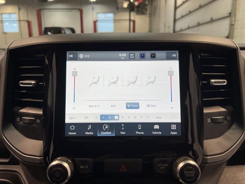 New 2024 RAM 2500 Tradesman w/ Towing Technology Group image 19