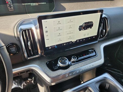 New 2025 Ford Expedition Tremor image 8