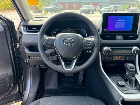 New 2025 Toyota RAV4 XLE image 13