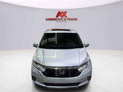 Used 2023 Honda Odyssey Touring image 9