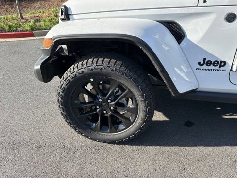 New 2025 Jeep Gladiator Sport image 11