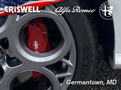 New 2025 Alfa Romeo Tonale Tributo Italiano image 13
