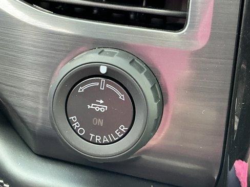 New 2025 Ford F150 Lightning Platinum image 35