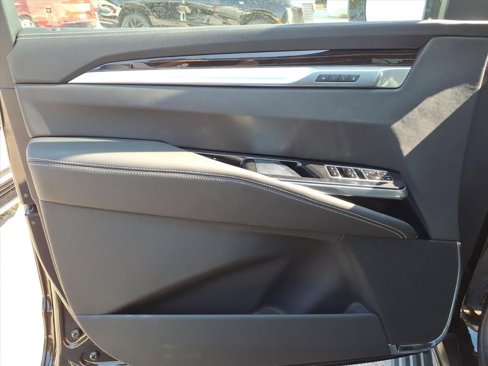New 2026 Cadillac Escalade Luxury w/ LPO, Floor Liner Package image 11