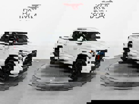 New 2026 Toyota Tundra SR5 image 7