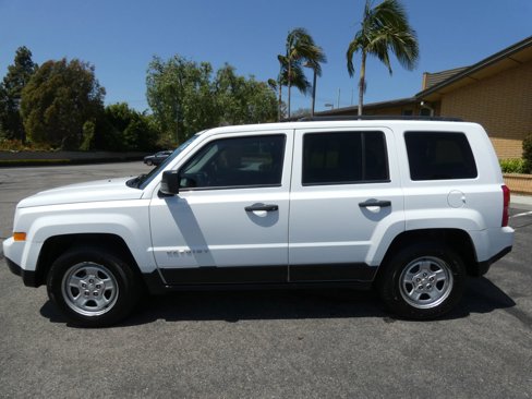 Used 2016 Jeep Patriot Sport image 15
