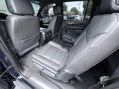 Used 2021 Chevrolet Suburban Z71 image 14