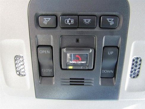 Used 2020 Toyota Camry SE image 24