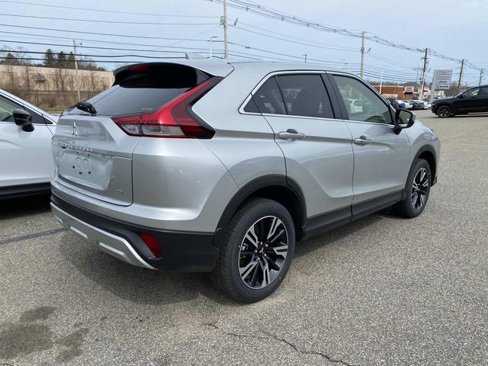 New 2024 Mitsubishi Eclipse Cross SE image 3