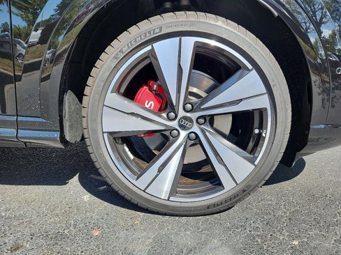 New 2025 Audi SQ5 Prestige image 7