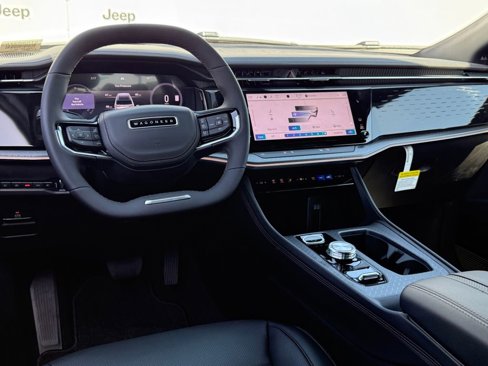 New 2025 Jeep Wagoneer Limited image 26