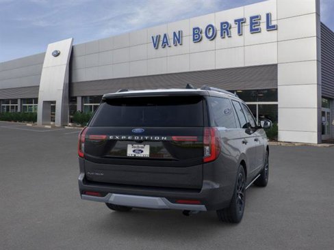 New 2025 Ford Expedition Platinum image 8