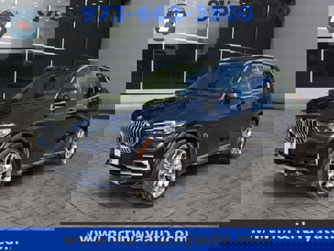 Used 2022 BMW X5 xDrive40i w/ Climate Comfort Package image 1