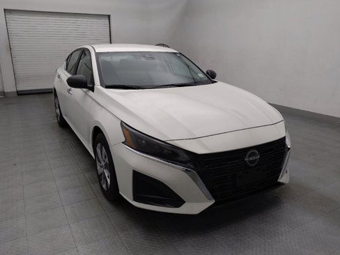 Used 2024 Nissan Altima 2.5 S image 14
