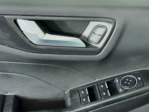 Used 2025 Ford Escape ST-Line Select image 23