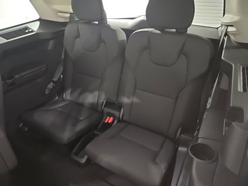 New 2026 Volvo XC90 T8 Plus image 21