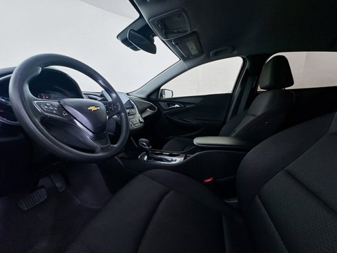 Used 2025 Chevrolet Malibu LS image 21