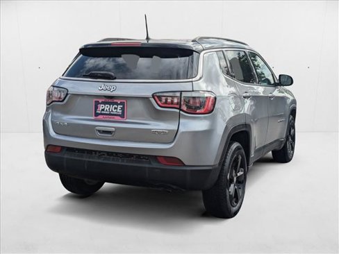 Used 2018 Jeep Compass Latitude image 5