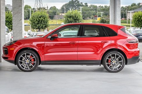 Used 2021 Porsche Cayenne image 58