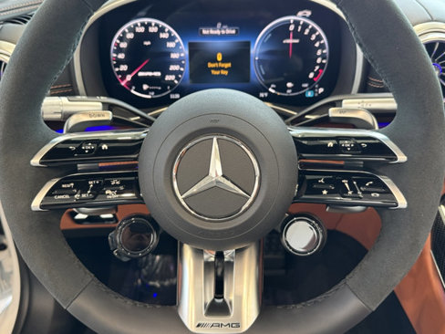 New 2025 Mercedes-Benz SL 63 AMG S e Performance 4MATIC image 12