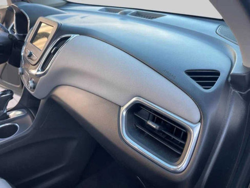 Used 2019 Chevrolet Equinox LS image 12