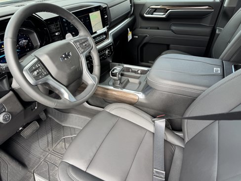 New 2026 Chevrolet Silverado 1500 RST w/ Redline Edition image 8