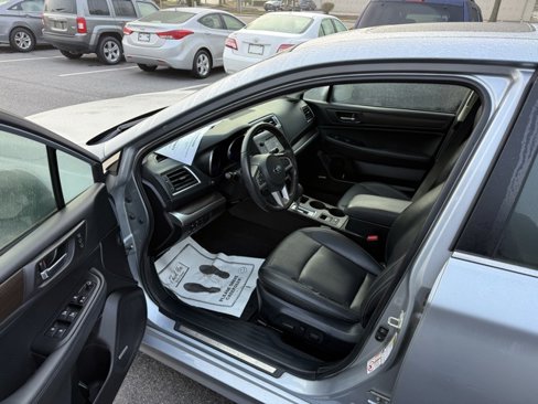 Used 2017 Subaru Legacy 2.5i Limited image 18