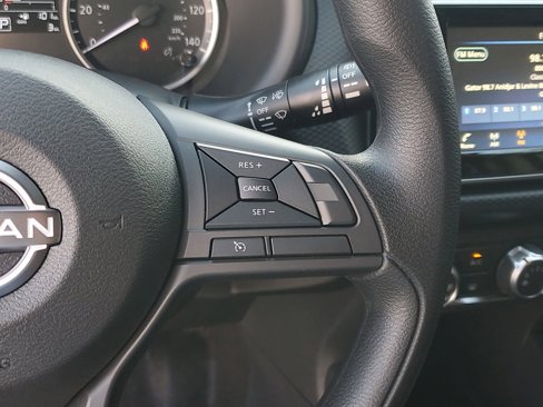 New 2025 Nissan Kicks Play S image 16