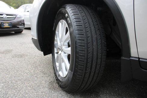 Used 2020 Nissan Rogue SV image 18