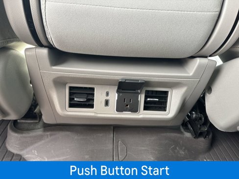 Used 2024 Chevrolet Silverado 2500 LT image 24