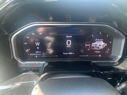 New 2026 GMC Sierra 1500 Elevation w/ LPO, Elevation Black Package image 18