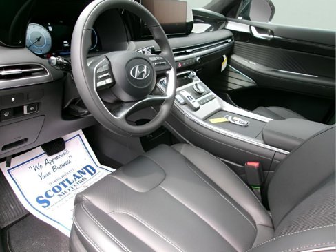 Used 2025 Hyundai Palisade Calligraphy image 14