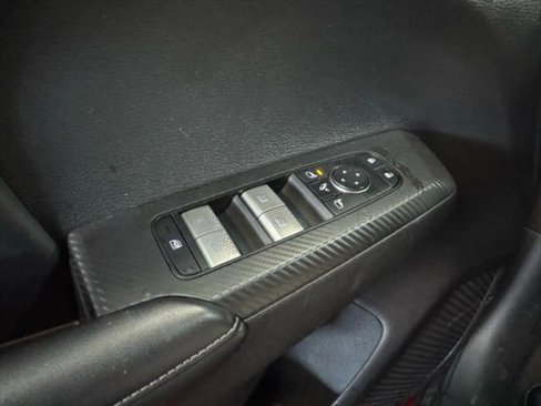 Used 2023 Mitsubishi Outlander SE image 25