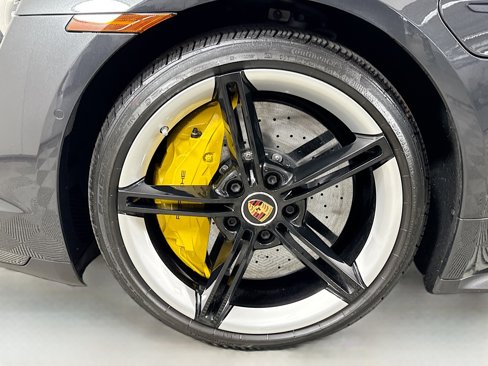 Certified 2020 Porsche Taycan Turbo S image 29