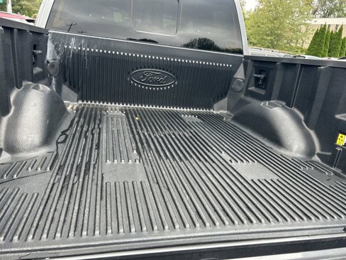 Certified 2022 Ford F150 Lariat w/ Equipment Group 502A High image 11