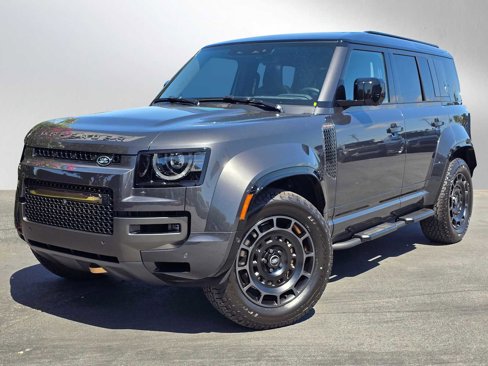 New 2025 Land Rover Defender 110 image 3