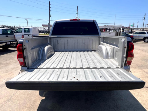 Used 2006 Chevrolet Silverado 1500 LS image 17