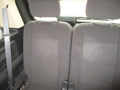 Used 2010 Ford Explorer XLT image 23