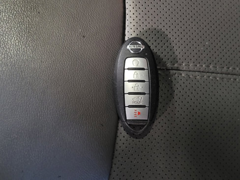 Used 2020 Nissan Pathfinder SL image 32