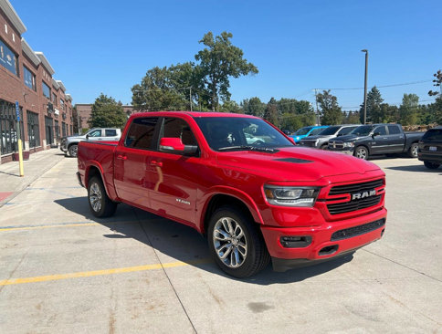 Used 2022 RAM 1500 Laramie w/ Sport Appearance Package image 4