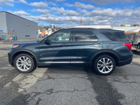 Certified 2022 Ford Explorer Platinum w/ Equipment Group 601A image 4