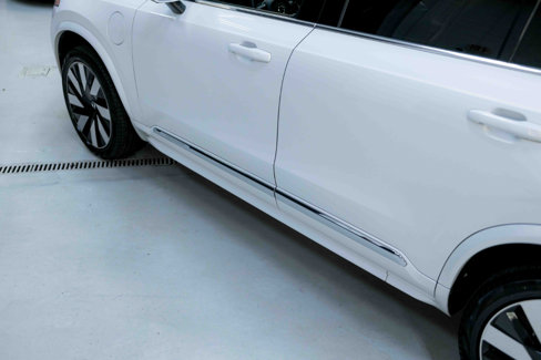 Used 2023 Volvo XC90 T8 Ultimate w/ Lounge Package image 21